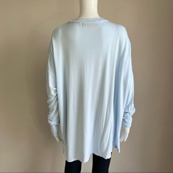 The Laundry Room Long Sleeve Beach Please Oversized Top - M - Picture 3 of 8